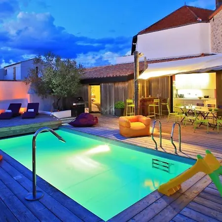 Apart Otel La Chaize - Villa, & 3*