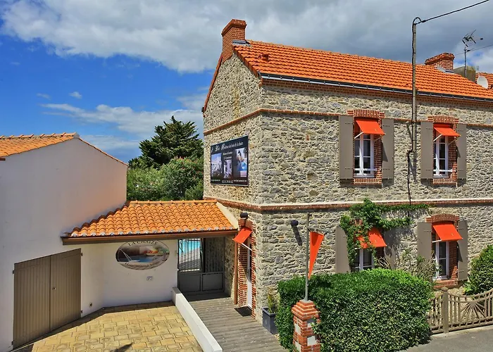 Apart-hotel La Chaize - Villa, &